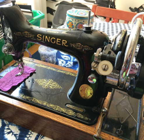 StarAndShadow's tweet photo. THIS SUNDAY 19th FEBRUARY 12noon-3pm
Free monthly drop-in session to learn skills to repair, alter, recycle or decorate all kinds of clothes.
Hand &amp; electric sewing machines, lots of support, ideas, recycled fabrics and tools available.
All ages and abilities welcome.
Cafe Open https://t.co/HEmnG26j8I