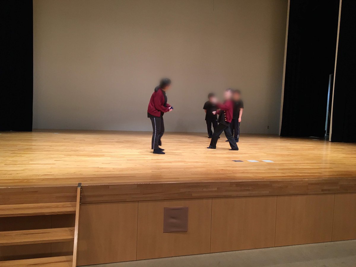 shujitsu_drama's tweet photo. 【全国の演劇部へ届け】
4年間で部員数が7倍(42人)になった就実がやったこと

①居場所としての環境の整備
②潜在的に興味ある生徒への広報
③裏方の育成
④部の雰囲気を伝えるTwitter
⑤来るもの拒まず去るもの追わずの徹底

※大会で結果を出す部の作り方ではありません！それ興味ないし…。

続 https://t.co/04bJxriKW6