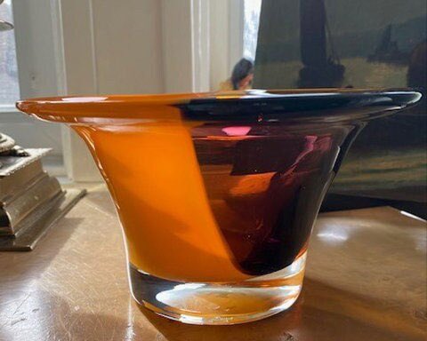 Reduce price plus sale and free shipping! #etsy shop: Vintage Bowl Teleflora Hand Blown Art Glass Bowl Retro Decor #handblownglass etsy.me/3YVuJAc
