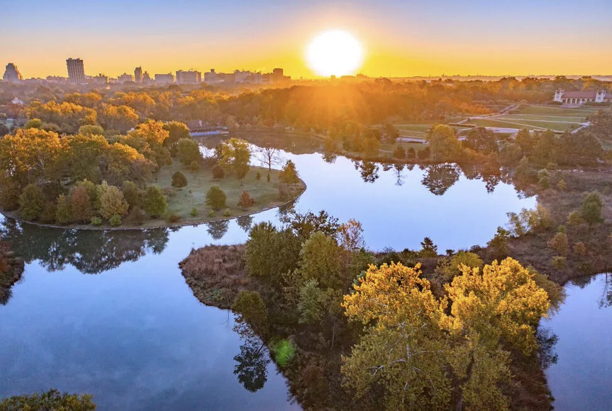 #1 Ranking by <a href="/USATODAY/">USA TODAY</a> — St. Louis is home to one of America's biggest (&amp; best!) urban parks. 

Forest Park was named the country’s top city park in the <a href="/USATODAY/">USA TODAY</a> 10Best Readers' Choice Awards. It’s the second consecutive year the park received the honor: bit.ly/3YX70Q7