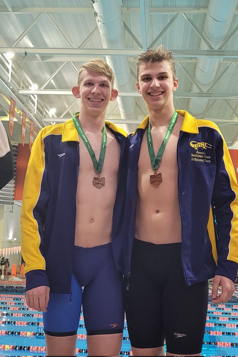 Ian and Eric Sander! 3rd and 6th place NW District D2 Swimming in the 200 IM! Eric was the new school recordholder for 4 minutes, til Ian swam! PRs for both Sander boys! Ian wins the showdown this time!