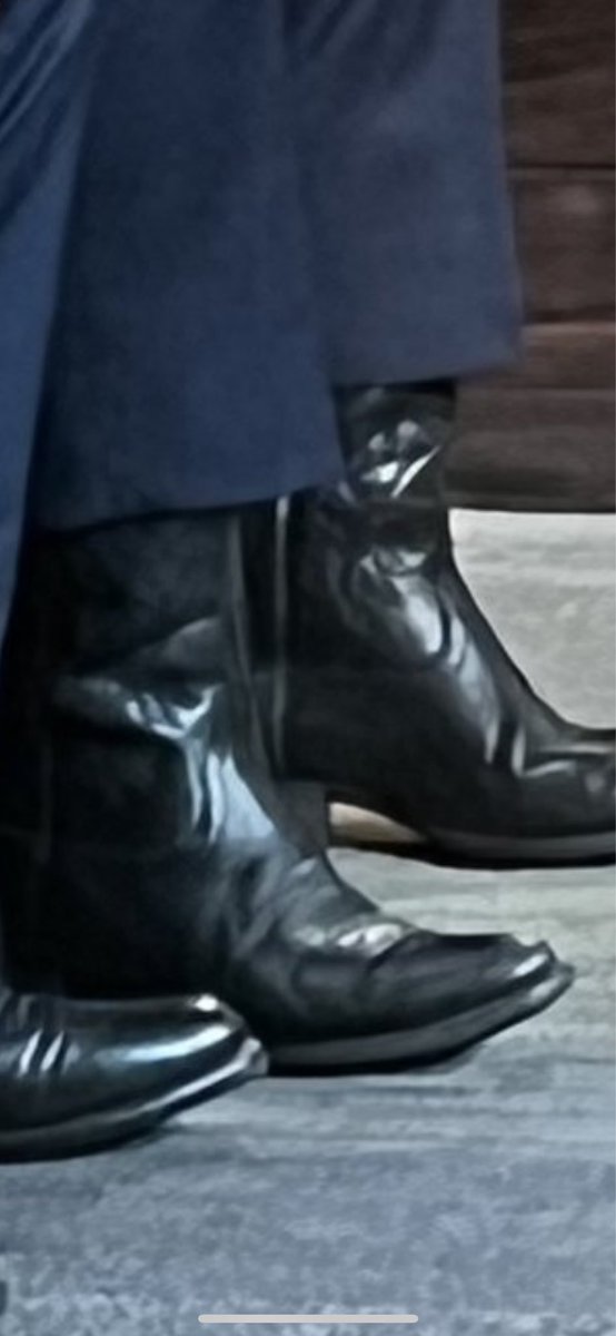 GeoRebekah's tweet photo. Quick, someone ask DeSantis if these heels qualify as "drag" under DeSantis' draconian laws.

A man that needs to wear heels that high has bigger issues than just being vertically challenged. https://t.co/rtrtMxA67W