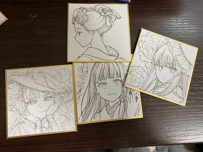 色つけるといいつつ線画を量産している
何枚描けるかな〜 