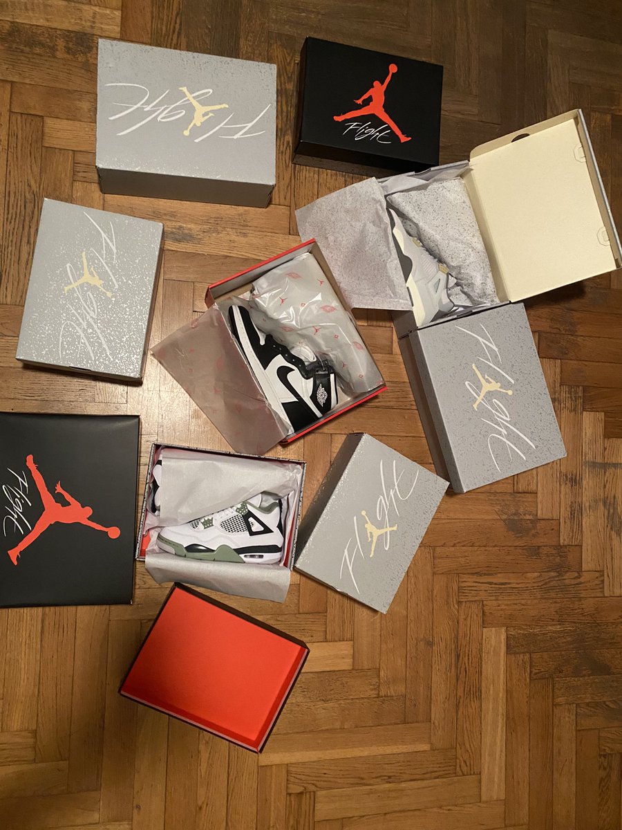 calos.day tweet media