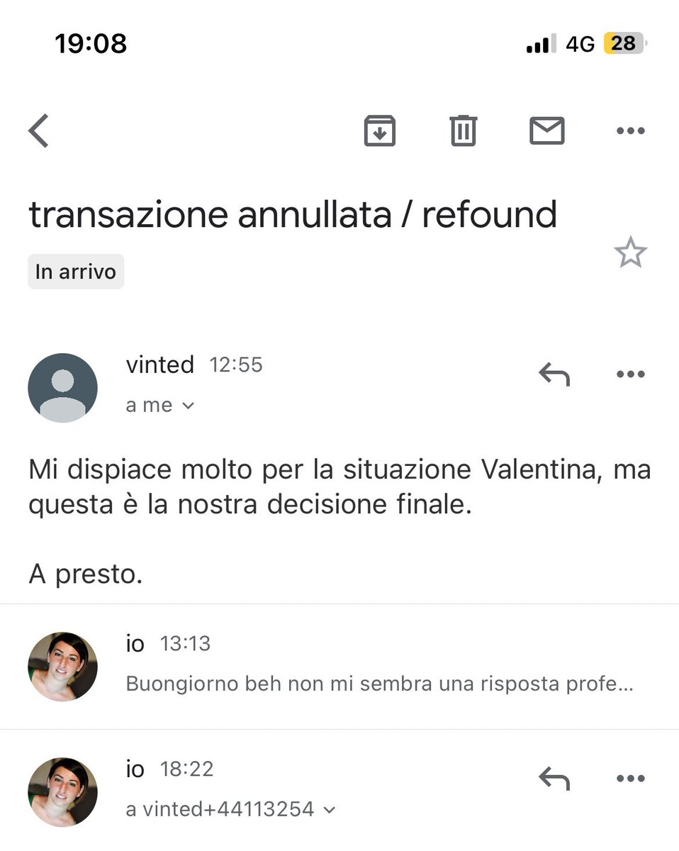 laPatafiocca's tweet photo. una mail con 6 domande. e altrettanti allegati. questa la risposta @vinted https://t.co/UcUUoqXwAX