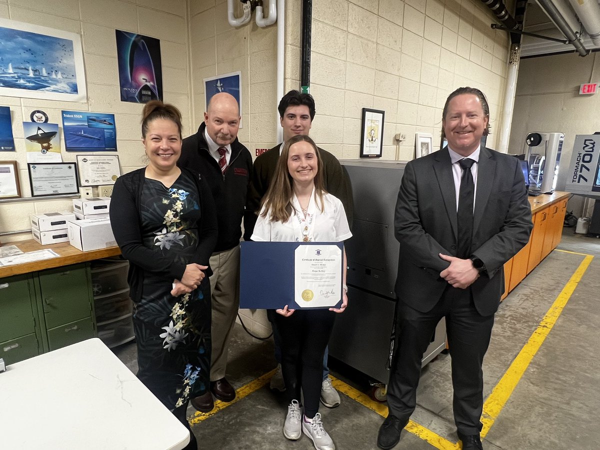 RIDeptEd's tweet image. Congratulations to Edd’s students and the @CACTConline Medical Pathways students who received medals during the @SkillsUSA National Skills &amp;amp; Leadership Conference last year! Good luck to students across #RhodeIsland competing this year!