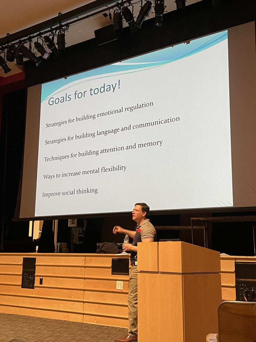 SarahGranite's tweet photo. A wonderful PL day with Dr. Mathison before February break! @SaxeMS https://t.co/dL2K9SxlOZ
