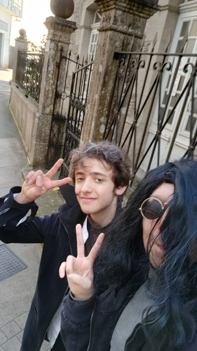 yoko ono y sandman calientes en tu zona🔥🔥