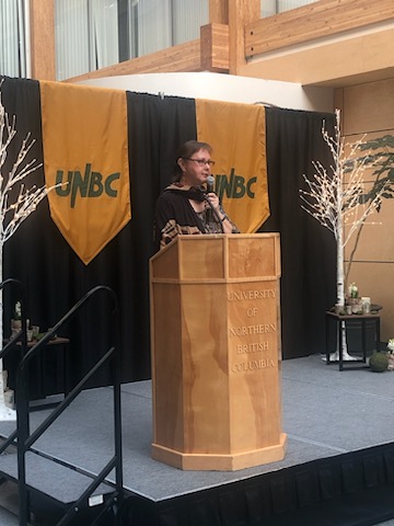 SomaniRahim's tweet photo. Incredible and inspiring employee recognition event at @UNBC - 78 people with a 1,000 years of service were celebrated, along with teams and individuals recognized for their creativity, service, and leadership. Grateful to be part of such a dedicated and passionate community. https://t.co/fWnHnSL4Km