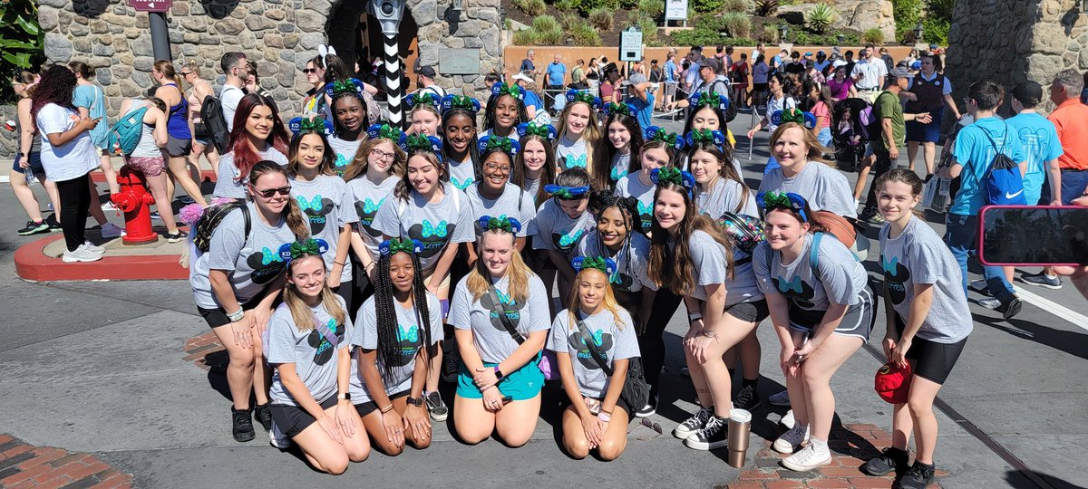 JJfischtziur's tweet photo. Last night First Playoff Victory for Lady Swamp Owls basketball, 6 am flight, now with Owlettes dance team at Disney World....tough job, but someone has to do. I ❤️ this job. #NIAAA9100 #Discoveryswampowls, #lhsca , #lhsbca https://t.co/d6TAEIWOfp