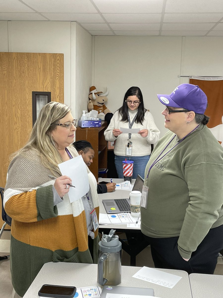 Elgin ISD Bil. Dept tweet media