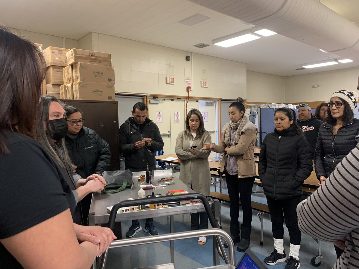 RRealcounselor's tweet photo. Roland Roberts from BRITE presenting ‘What Parents Need to Know’. Great and Valuable information shared with parents this morning! @RioRealSchool @RioSDLive @BRITEyouth https://t.co/tXA0Diua7D