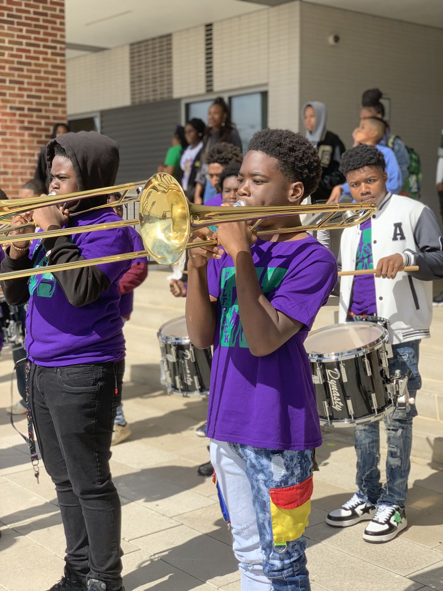 KIPPNO's tweet photo. What an amazing time at #KIPPMorial ‘Mo On The Yard’ Mardi Gras celebration today🎭 The #Wolfpack came and showed out on the yard💚💛💜 We’re so proud of our students!
#KIPPNewOrleansSchools #MardiGrasSeason
#MoOnTheYard https://t.co/Zc48nx5tn9