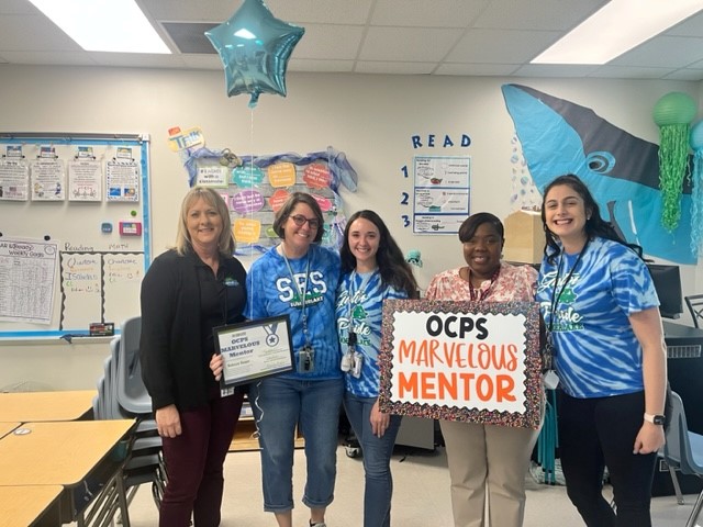 Marvelous Mentor loading… Rebecca Bauer from @SummerlakeOCPS teaches 4th grade and mentors a new teacher. They meet weekly and have engaged in peer observations to support small group instruction and the work of their PLC. What a collaborative pair of lifelong learners! @ocpsPL