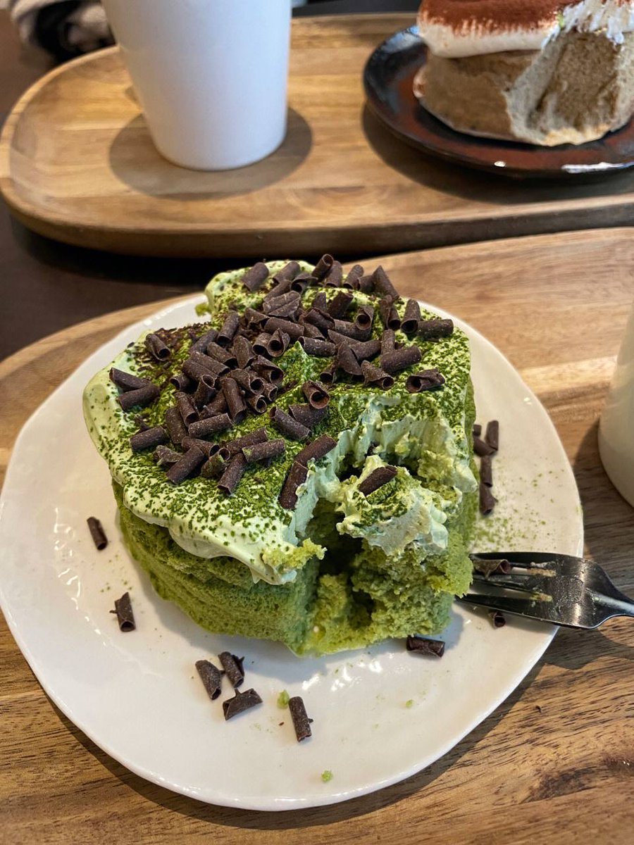 Dessert always makes people feel happy🥰