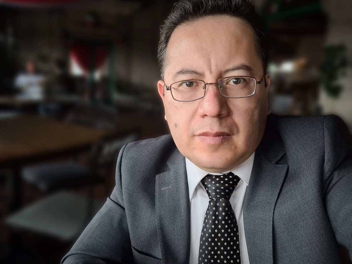 Andres_Ayopa's tweet photo. Presentar #Encuestas siempre da pie a la conversaciรณn, el anรกlisis y por supuesto al cafรฉ. ยกQuรฉ tengan un extraordinario viernes! #EstrategiaGana #ComPol #Ayopa https://t.co/iOydLlty5e