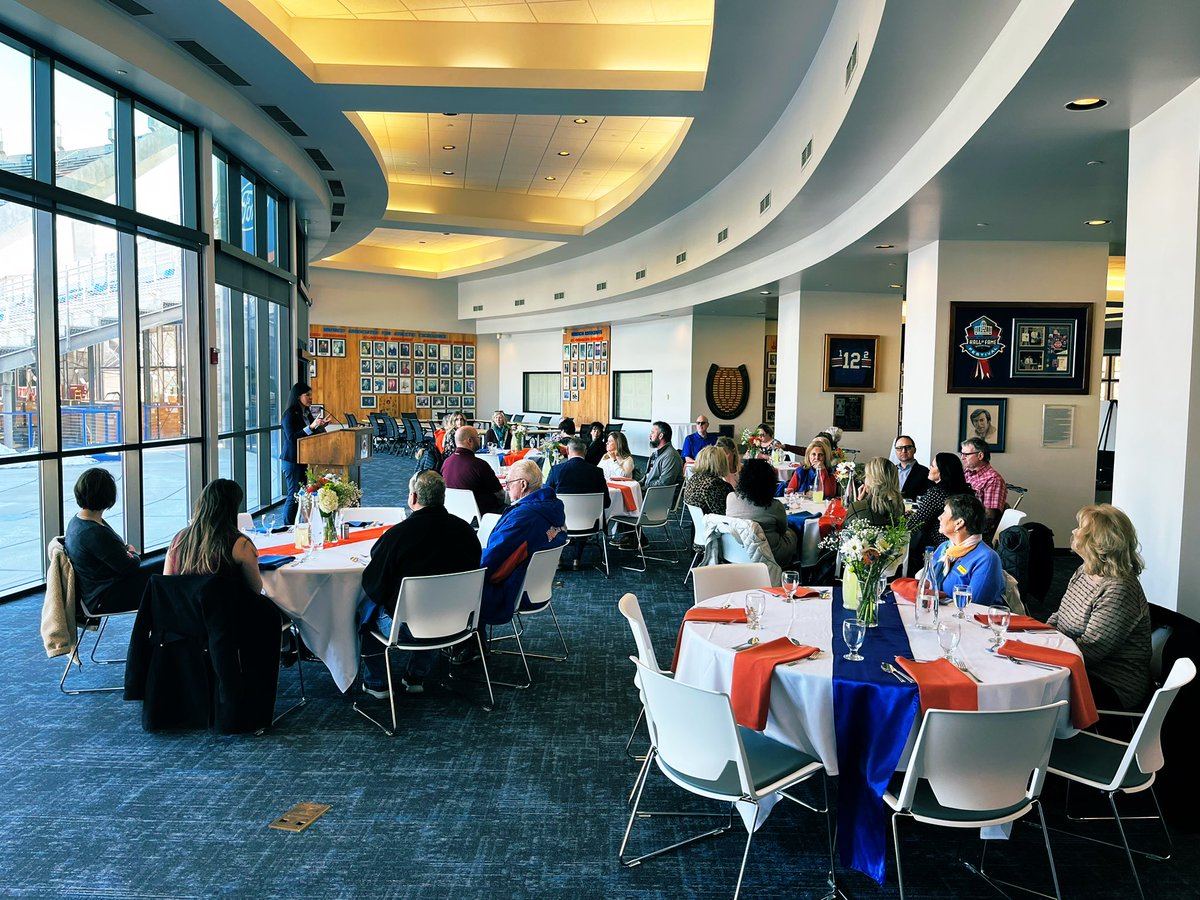 .@BroncoSports & @BoiseStateBAA were honored yesterday to host spouses of our Idaho State Legislators for a tour & lunch! Grateful for the opportunity @AndrewMitzel! Thank you @BleedBlueGoug, @mlenty, @N_burk, @CoachHilgart, @andrewwalkerBSU & @DarynColledge…TEAM! #BleedBlue