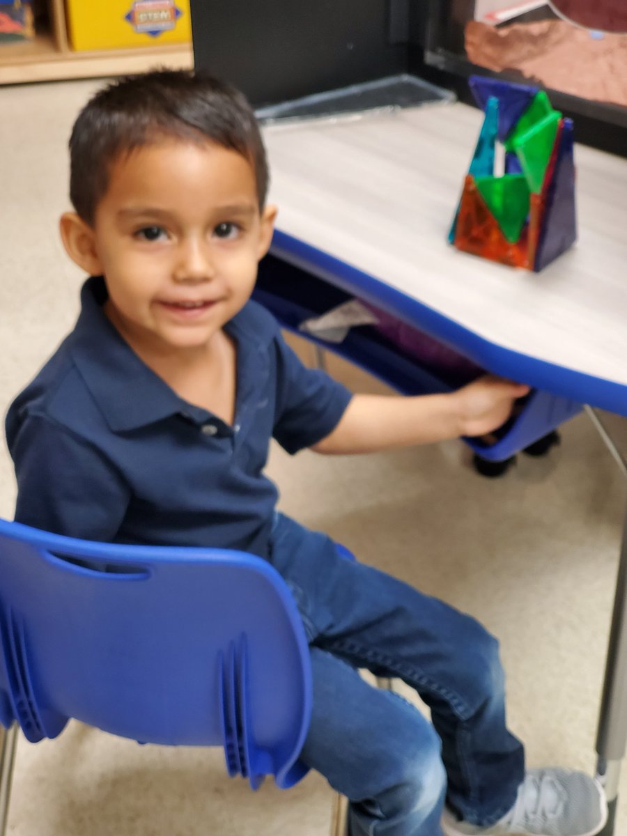 LitEaglesMaker's tweet photo. MS.ARMENDARIZ PK-3  Class
Explore in MakerSpace today. Creative building going on... https://t.co/ByaQ891Qz7