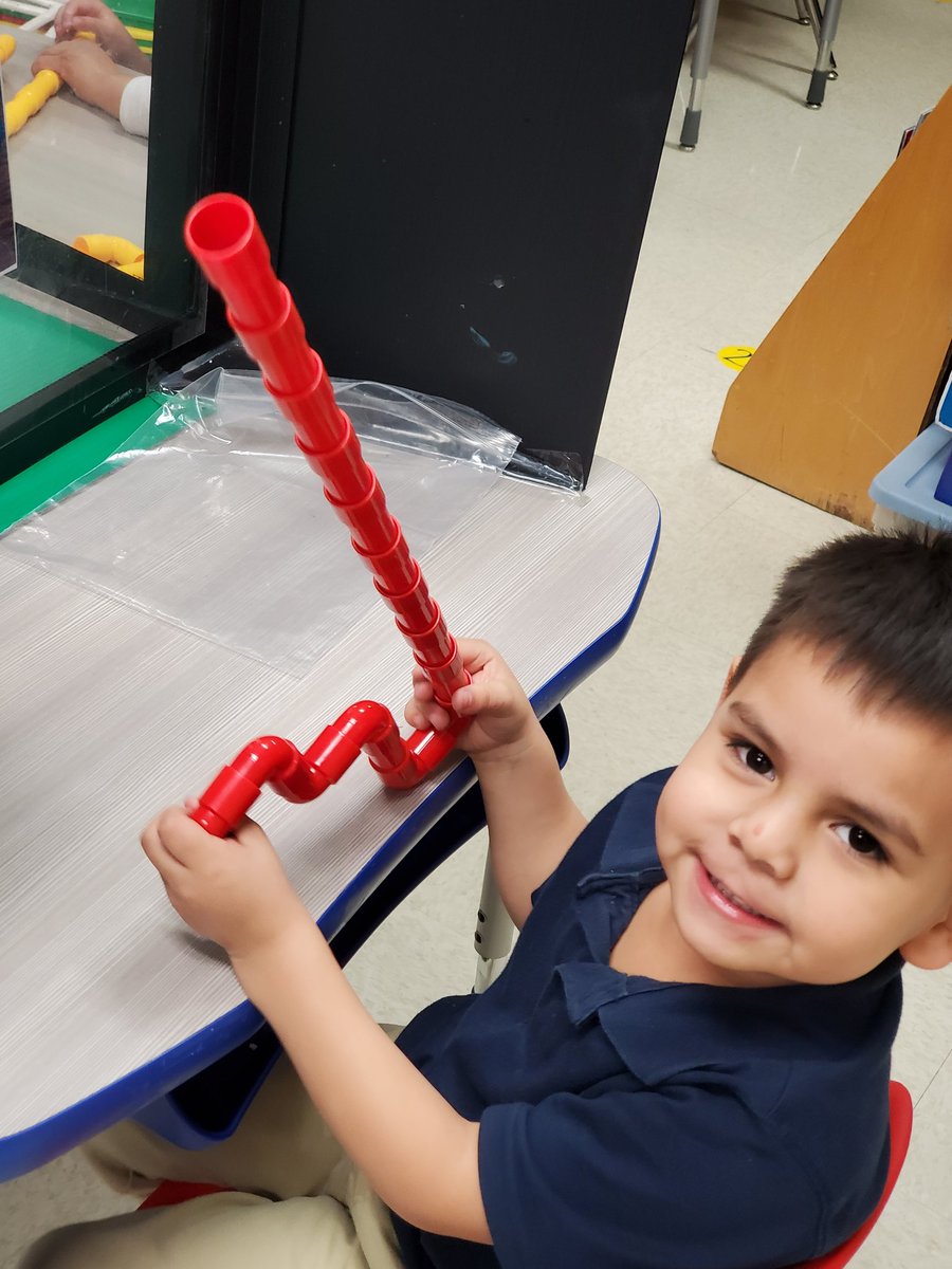 LitEaglesMaker's tweet photo. MS.ARMENDARIZ PK-3  Class
Explore in MakerSpace today. Creative building going on... https://t.co/ByaQ891Qz7