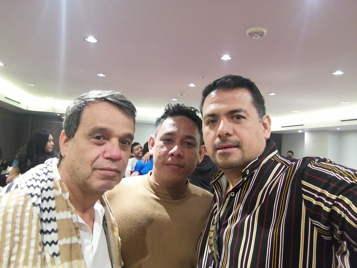 RaulMtz1978's tweet photo. En capacitacion #ViruelaSimica
#MonkeyPox
Evidencia científica para fortalacer la respuesta comunitaria.
#ViruelaSimicaMx #VacunaYa https://t.co/NRpwhETq7B
