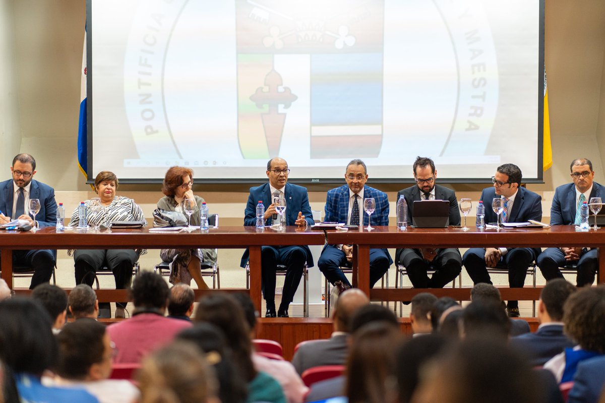 PoderJudicialRD's tweet photo. El magdo. Edynson Alarcón, presidente de la Cámara Civil y Comercial de la Corte de Apelación del D.N., manifestó que la nueva Ley 2-23 sobre Recurso de Casación ayudará a mitigar los envíos, reenvíos y rebotes y acabará, y la cultura de eternización de los procesos en la SCJ. https://t.co/lgQPOxsUXO