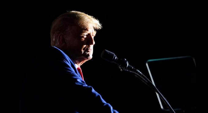 IAPolls2022's tweet photo. 2024 National Republican Primary

Donald Trump: 46% 
Ron DeSantis: 23%
Mike Pence: 7%
Nikki Haley: 6%
Mike Pompeo: 3%
Marco Rubio: 2%
Ted Cruz: 1%
Tim Scott: 1%

Head-2-Head: 
Donald Trump: 56% 
Ron DeSantis: 44%

Harvard Caps/Harris | RV's | Feb 15-16
https://t.co/6mkIE5tf2f https://t.co/lvMaTX9N5j