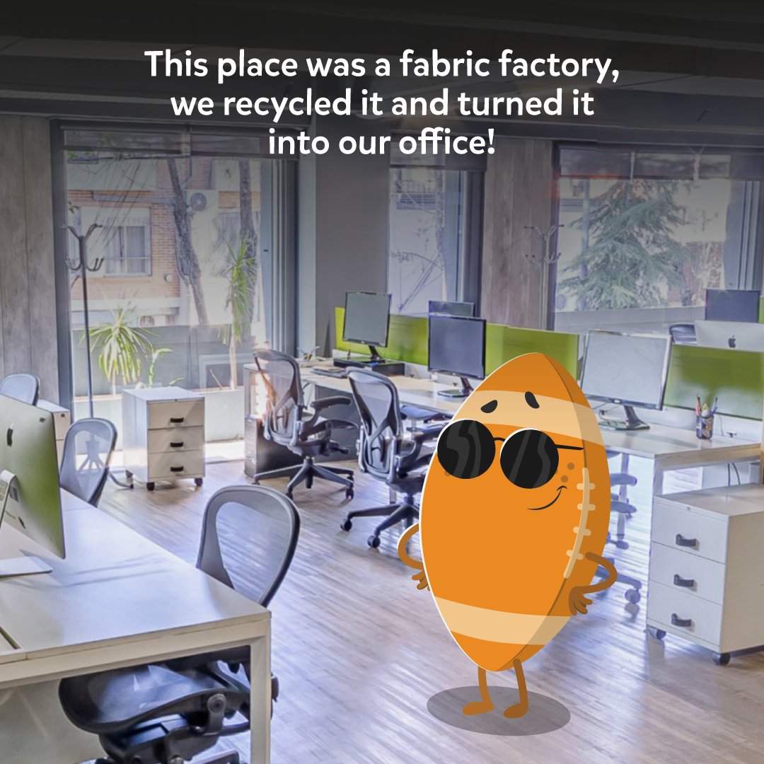 TriviaCrack's tweet image. Four random facts about our office and #TriviaCrack! 👏 A thread:

1. 🖥️🏢