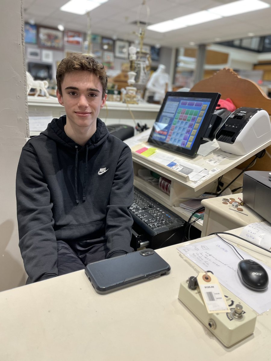 MillwoodHighO2's tweet photo. Out visiting a @millwood_high O2 student at his co-op placement with My City Life this afternoon https://t.co/RbYCU2uZ8m