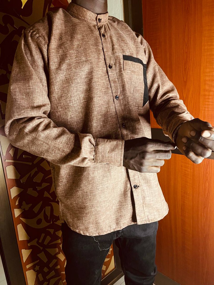 _KeyWan's tweet photo. Nous avons l'honneur de vous présenter la première sortie de nos chemises made in Burkina Faso🇧🇫
DM pour commandes...
#KeyWan https://t.co/5xSWVUF3Wg