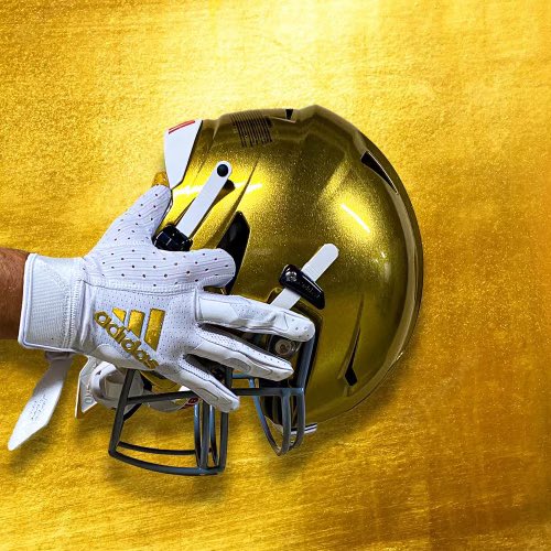 Proud to receive my first offer🤞🏽
<a href="/mountmartyfca/">Mount Marty FCA</a> <a href="/mountmarty/">Mount Marty University</a> <a href="/CoachWiebelhaus/">Jacob Wiebelhaus</a> <a href="/TravisR409/">Travis Roman</a>