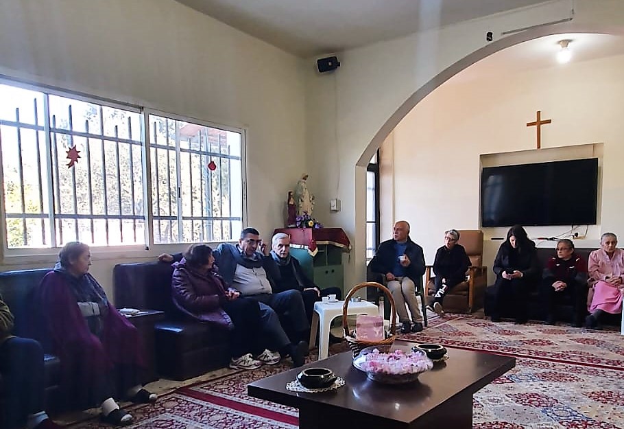HectorHajjar's tweet photo. بعدها، زرت بيت العناية الإلهية في كفرياشيت وأمضيت بعض الوقت من المسنين، ثم إنتقلت إلى مركز الشمال للتوحّد NAC. خلال جولتي، زرت أيضاً مركزين للوزارة في زغرتا، ومركزي رشعين ومرياطة بالإضافة إلى بيت العناية الإلهية – مار يوحنا، وجمعية بيت الموجوعين في مجدليا. https://t.co/eCS4s5e0Wc