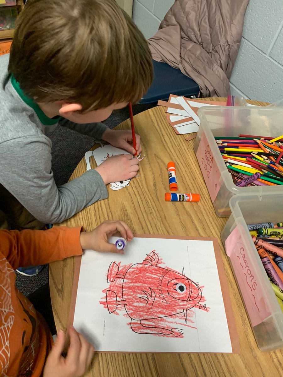 CampbellExtday's tweet photo. Our PK/K friends created their very own Love Monsters after reading the book! https://t.co/VpSgmO6Dgf