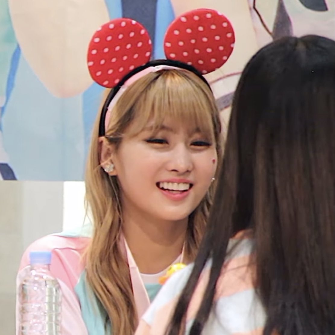 momo on Twitter