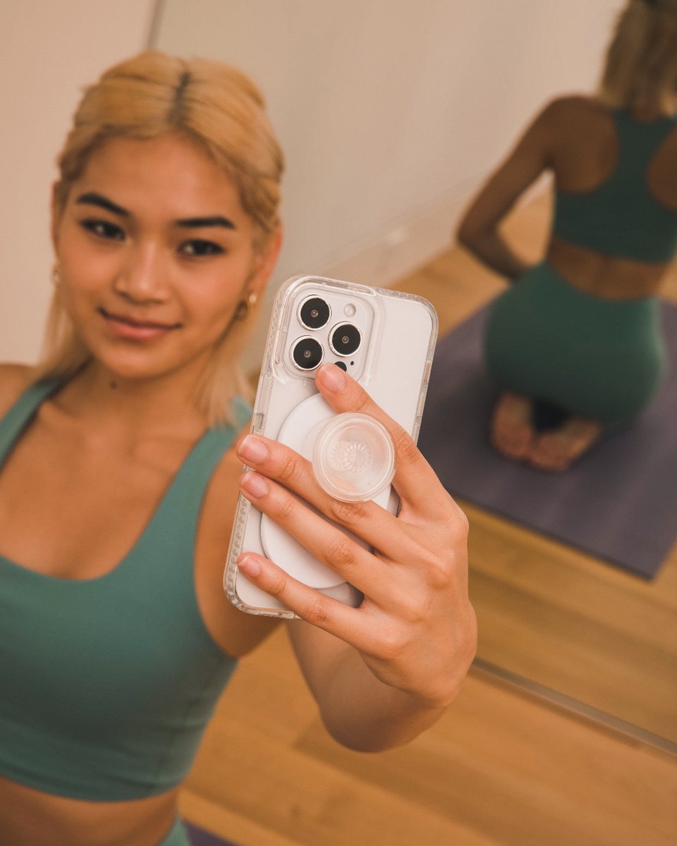 This is your daily reminder to get up and move! 🤸 

Shop our PopMount 2 Flex and MagSafe grips now.