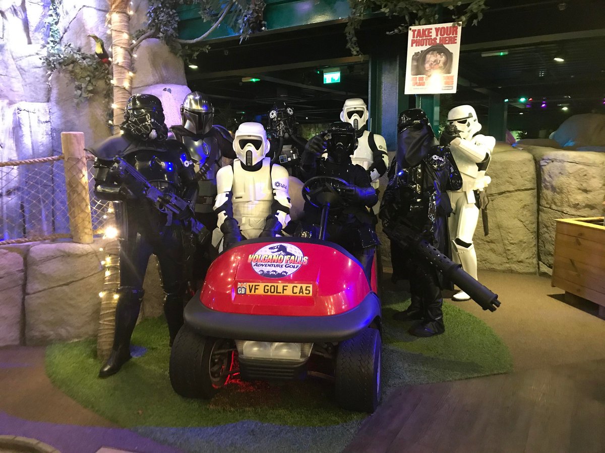 XscapeYorkshire's tweet photo. Thank you to everyone who dropped in to see @sentinelsquaduk and to those who also donated!

They managed to raise £454.22 on the day! 💕

Keep your eyes on our socials throughout the year as there's every possibility The Empire will perform another routine inspection at Xscape! https://t.co/shaeIwIgBC
