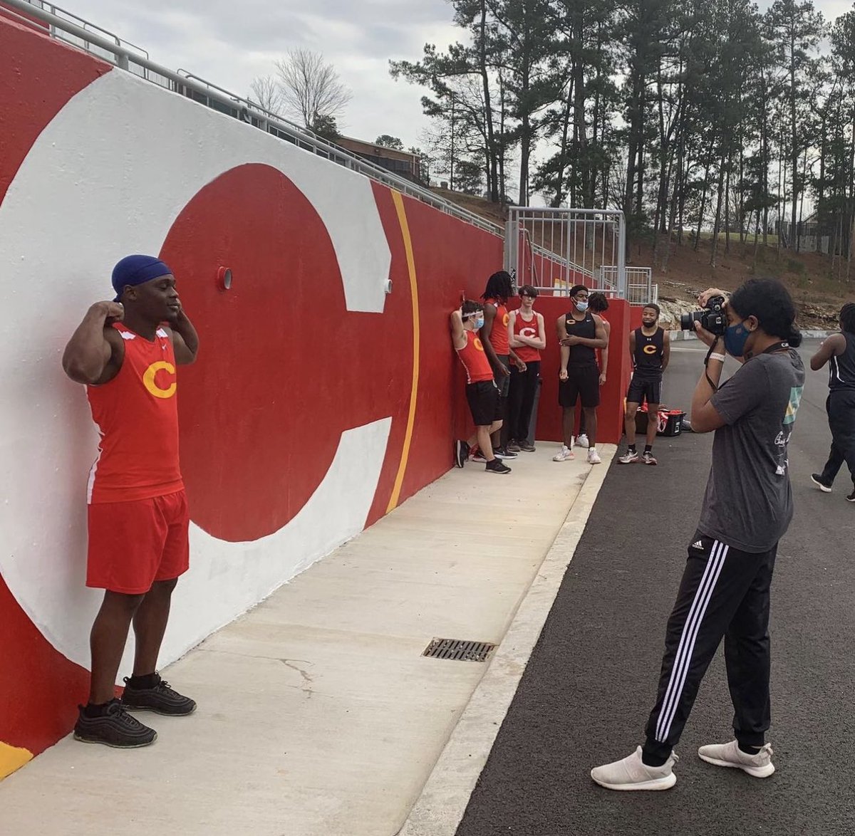 SportsMediaUGA's tweet photo. Professor @CarloFinlay is a UGA Service Learning Fellow. His students Social and Digital Media Production students get hands on experience managing social media accounts for local sports teams. 
@engageUGA 

https://t.co/ARJPVGgCpe https://t.co/tKY1wgjP3H