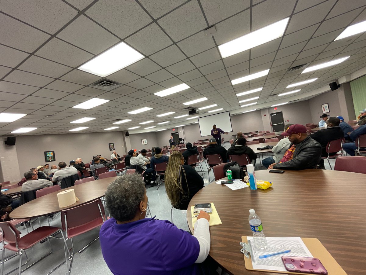 AldineMaint's tweet photo. @AldineISD  is strength. . . when there is teamwork and collaboration, wonderful things can be achieved.”@XIBeta1996  @CarmonDar https://t.co/ytVpVhQE51