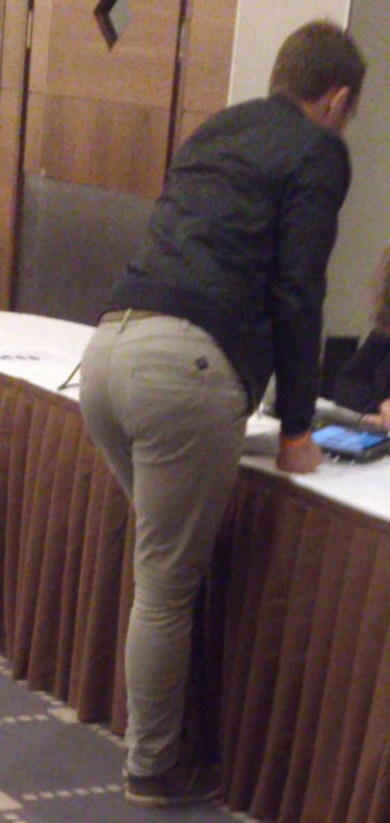 Narcisolegend's tweet photo. #nalgonescallejeros #bundadehomem  #straightguy #manbutt #maleass  #potosdehombre #nalgon #cazadordenalgones #bundagostosa #nalgotas #culon #maleass https://t.co/23UW7fBiq2