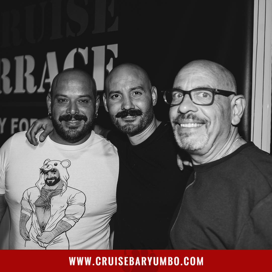 CruiseBarYumbo's tweet photo. ¿Qué planes tienes para el fin de semana?
⠀
Pásate por Cruise Bar, te aseguramos las mejores experiencias😏.
⠀
¿A qué esperas? ¡La noche es joven!🔥
⠀
#cruisebar #maspalomas #grancanaria #onlymen #leatherclubmen #beardmenstyle #gay #homo #gayman #beardlove #beardedstyle https://t.co/lozh7bdSzL
