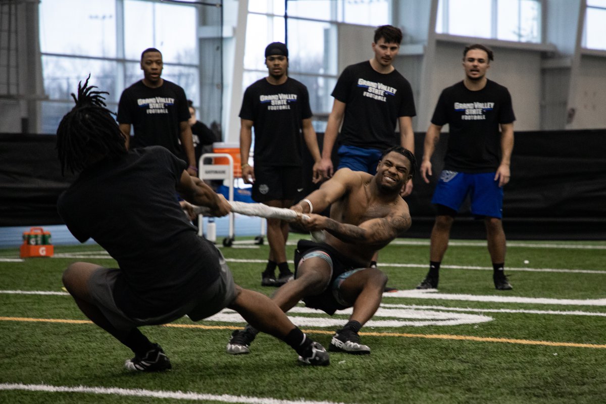 gvsufootball's tweet photo. https://t.co/RSLLGK2Chv