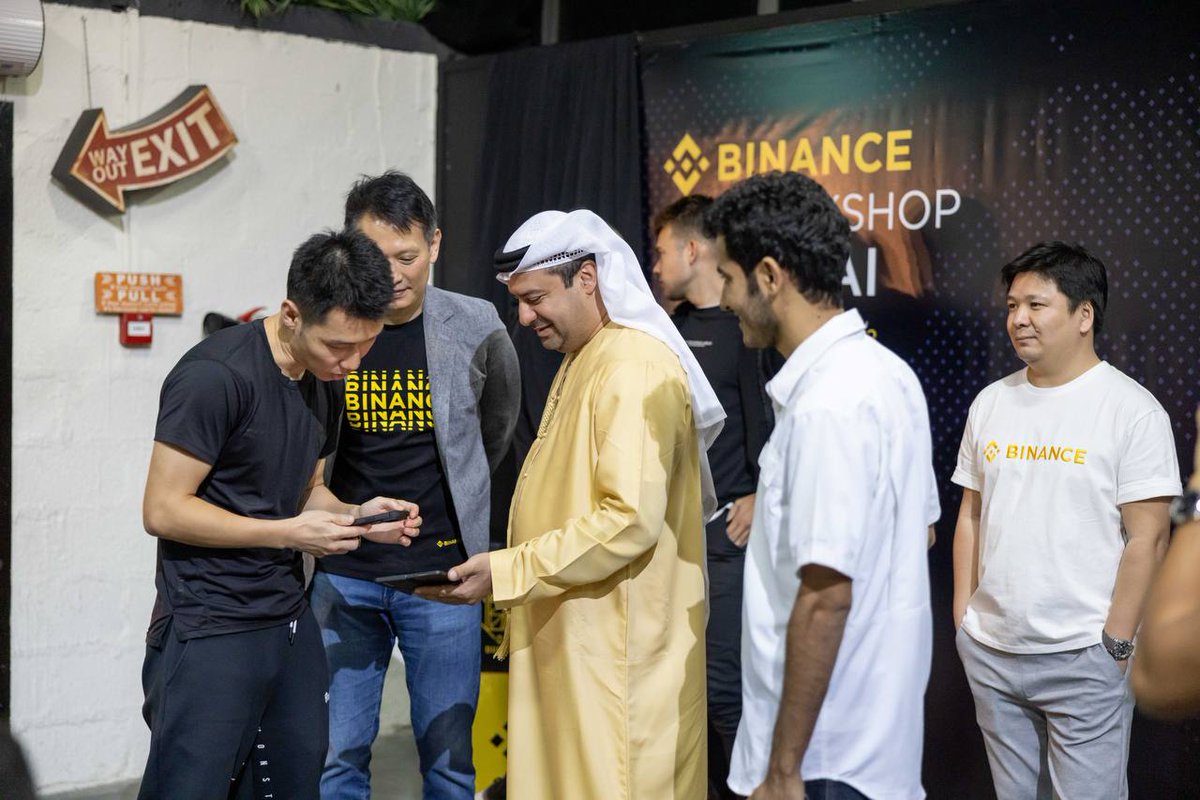 Binance tweet media