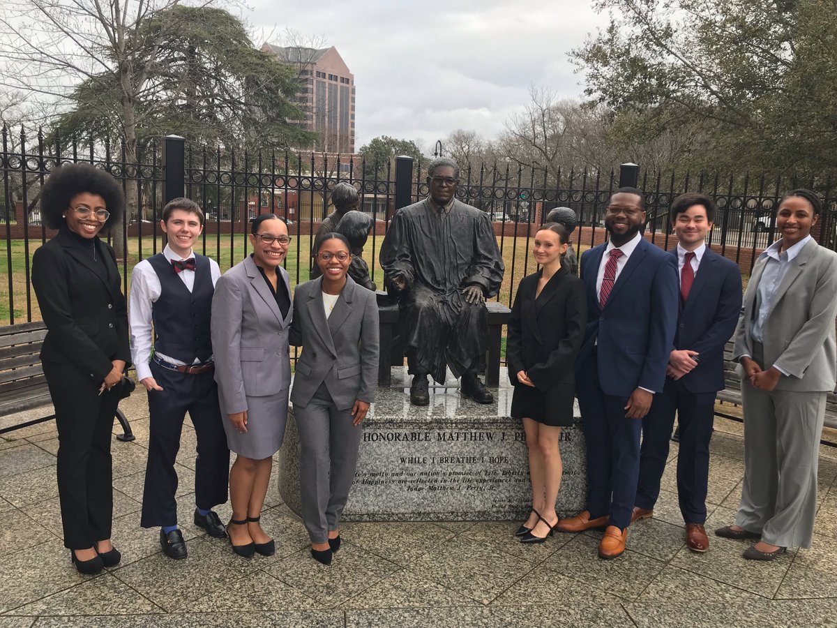 UofSCLaw's tweet photo. Today, #USCLaw students appeared before the judges of the United States District Court for the District of South Carolina to thank them for contributing to their legal educations through The Honorable Matthew J. Perry, Jr. and J. Waties Waring scholarships. https://t.co/FaAdYKkV1N