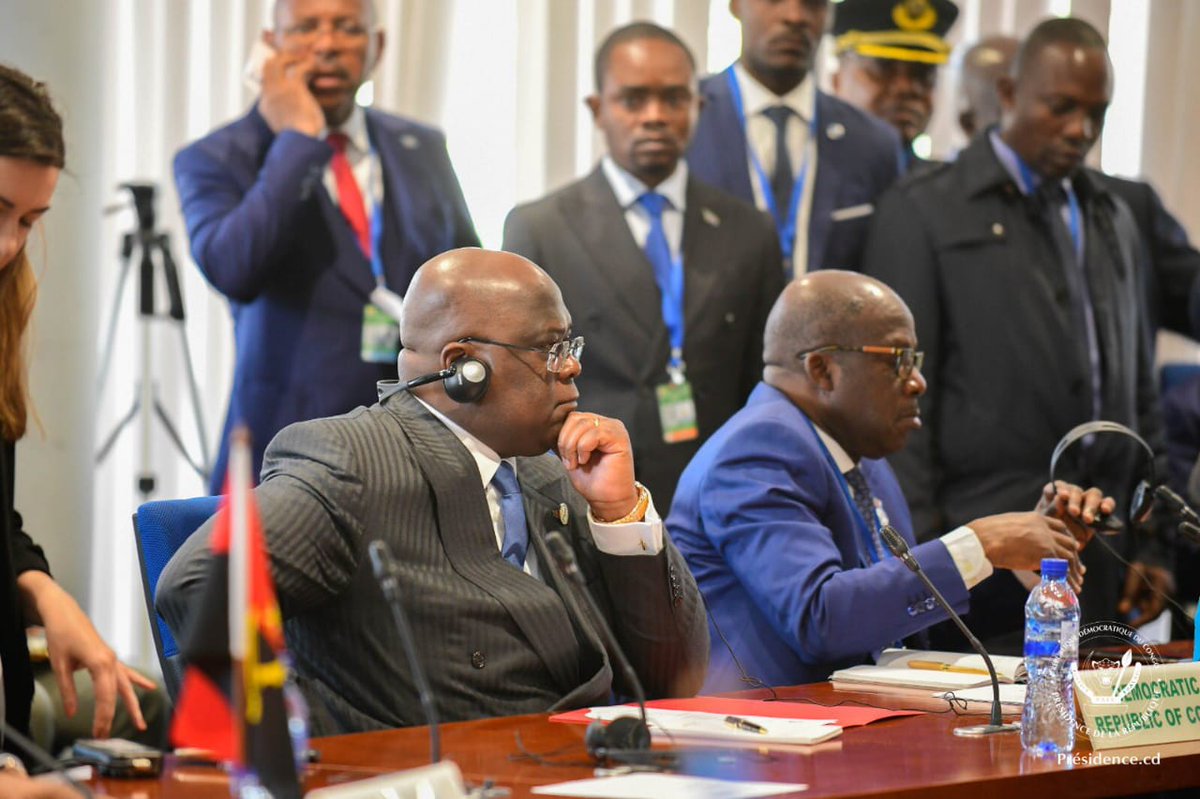 yakayembe's tweet photo. Demain se tiendra la 36eme assemblée générale de l’UA. Ces assises découlent du récent sommet de Bujumbura. Le président @fatshii13 et déterminer à ne céder aucune portion du sol congolais a nos vasins mal attentionner.
#vision23 https://t.co/lzjFCtZsZG