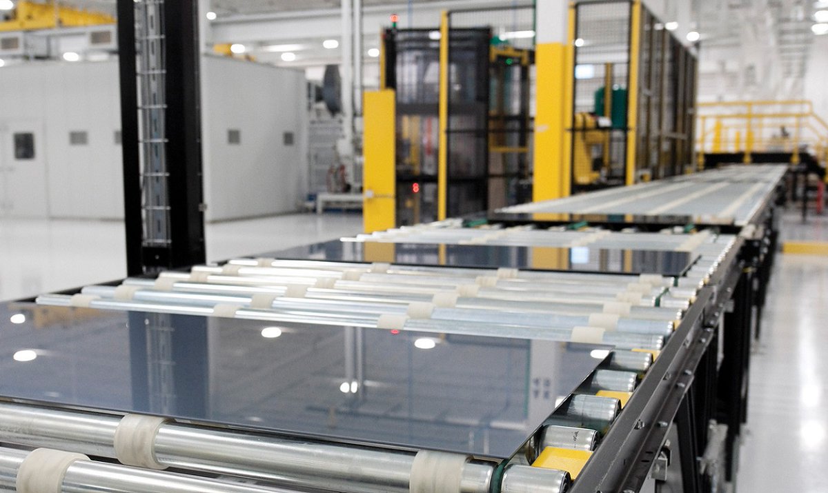 The US gave birth to the modern global solar industry. However, solar manufacturing leadership was ceded to Europe, Japan, and most recently, China. The Inflation Reduction Act will change all that. The US is poised to be a solar powerhouse once again!
pv-tech.org/how-the-us-can…