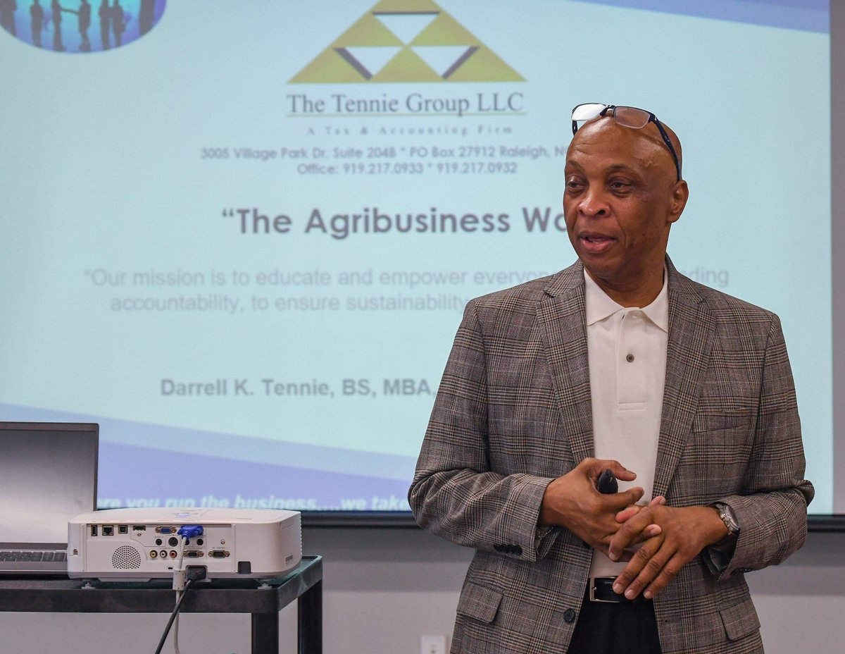 umesextension's tweet photo. Wrapping up the annual #umesextension #agribusinesstax management workshop held in partnership with The Tennie Group, LLC, Farm Credit and the Maryland Agriculture Law Education Initiative. #ExtensionHasAnswers Visit #UMES' #smallfarms Program at https://t.co/1Et6CEw4wd https://t.co/cX442E0fO1