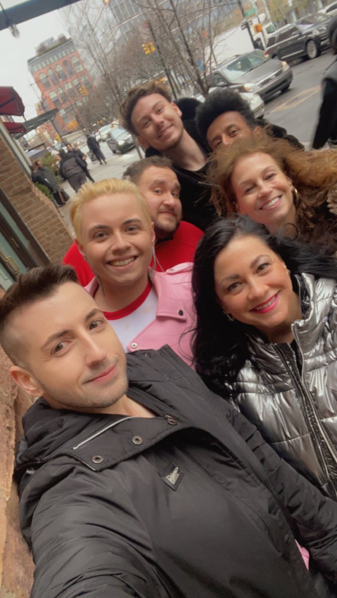 <a href="/Pink/">P!nk</a> are you selfie ready today?? <a href="/jasongcarter/">Jason Carter</a> <a href="/lorimadison0709/">Lori Madison</a> <a href="/PatBlue/">Patrick</a> <a href="/MichaelDavidTV/">Michael David</a> @lynn_raffa