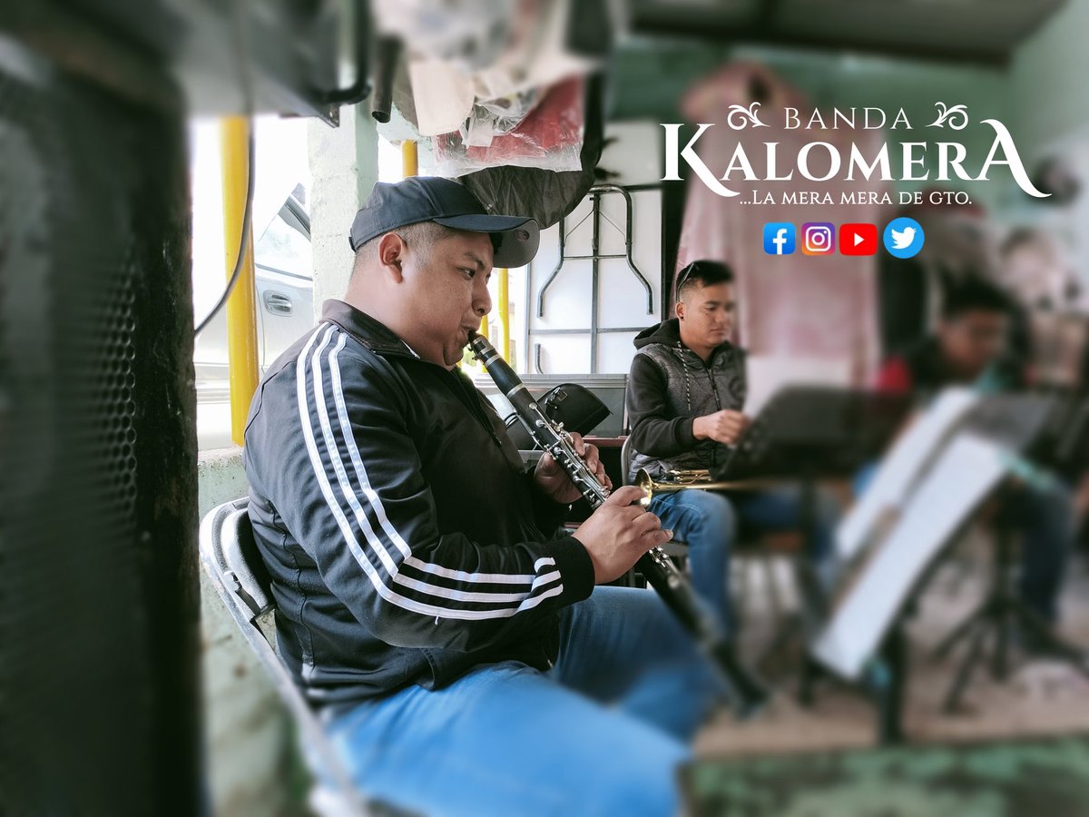 BKalomera's tweet photo. Buenas tardes raza 🤠

Ya es vienes 💯
Les deseamos un feliz fin de semana 🔥🔥🔥🔥 https://t.co/gHvsqUIanS