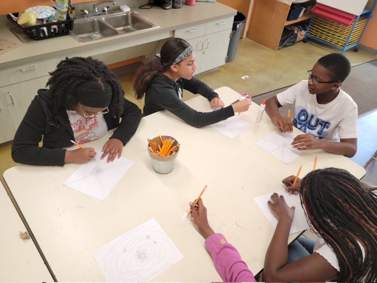 TaylorTurizo's tweet photo. Art Ss did a fun collaboration challenge to wrap up the week. They had to camouflage a partners design in their own drawing. https://t.co/r4VXE0a1mZ