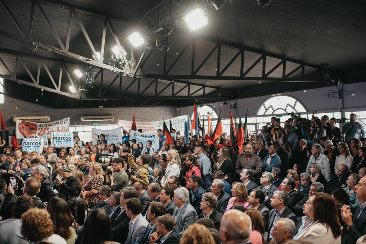 San Juan por Todos es el frente que nos une en las coincidencias y nos enriquece en las diferencias. Porque estamos convencidos que lo importante es cuidar el modelo de crecimiento, generación de empleo y desarrollo con inclusión que hemos consolidado en la provincia.