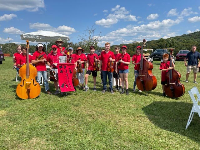 Farina Foundation tweet media